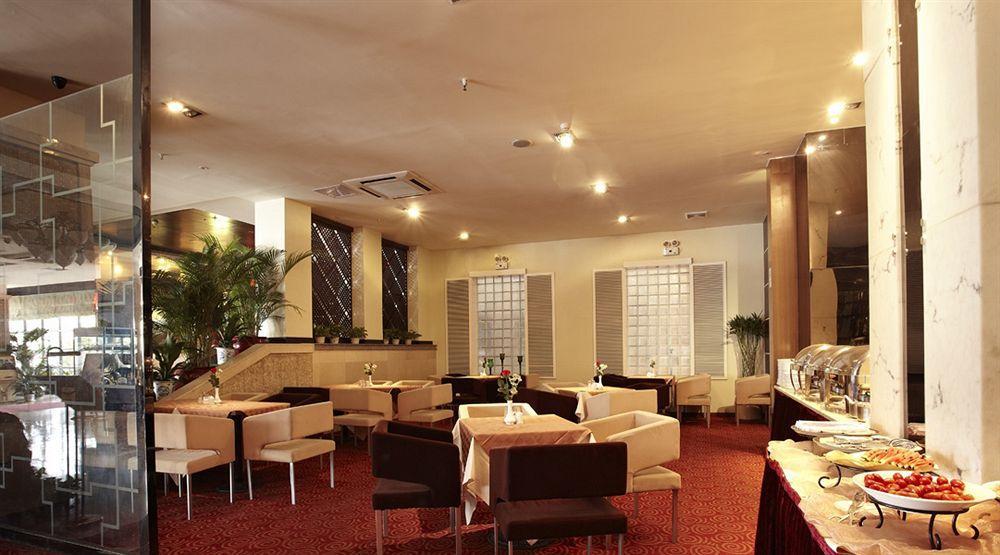 Warm Yes Business Hotel Гуанджоу Екстериор снимка
