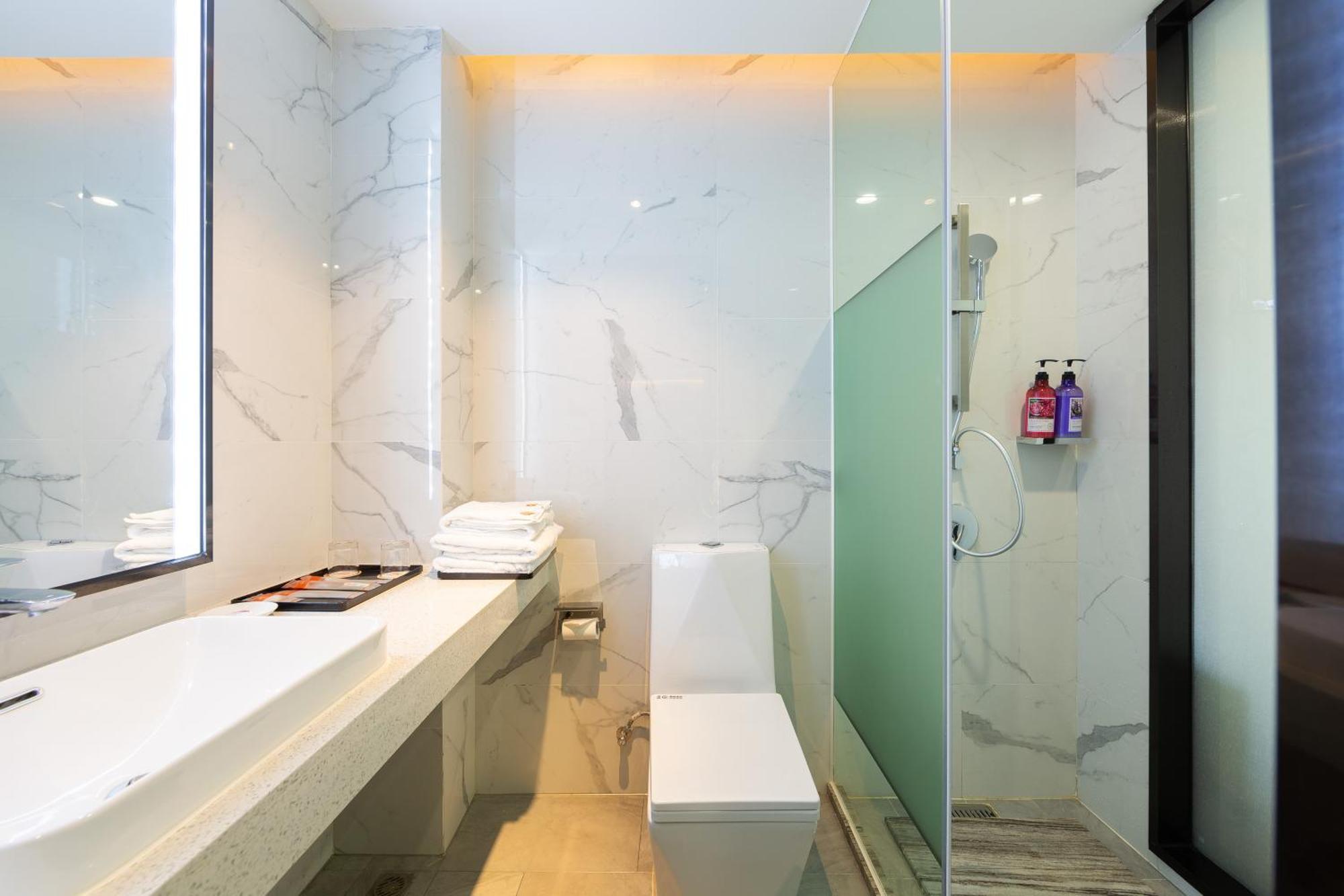 Warm Yes Business Hotel Гуанджоу Екстериор снимка